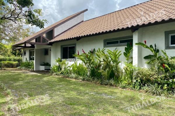Venta de casa en el valle