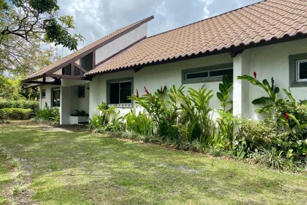 Venta de casa en el valle