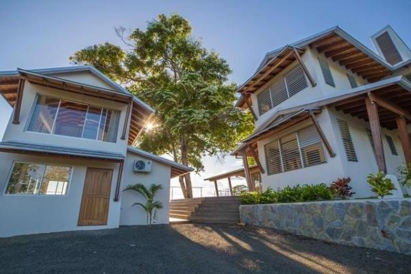 Lujosa casa en playa venao