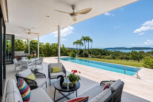 Casa moderna-hermosa bay boca chica panamá