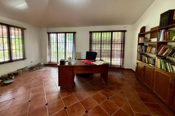 House in coronado, las acacias avenue