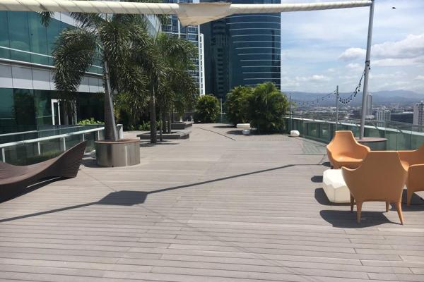 Mmg tower