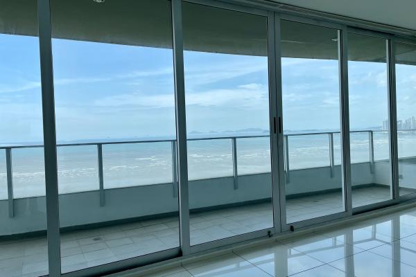 Venta de apartamento en ph altamar del este, en costa del este