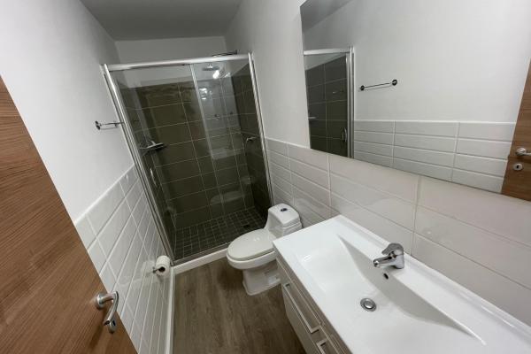 Se alquila apartamento super moderno y espectacular en el carmen