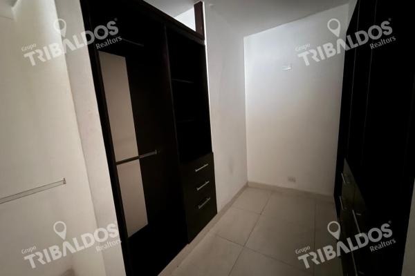 Sale of apartment in south sea of paitilla