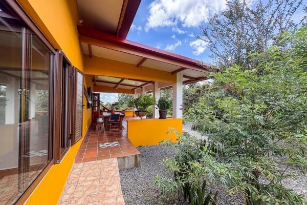 Furnished home for sale in dolega with gardens