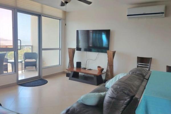 Apartamento en venta con vistas al campo de golf oceano y montana