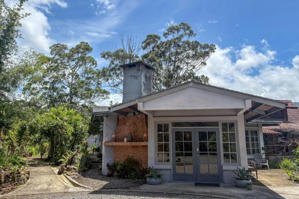 Spacious volcancito property for sale near boquete