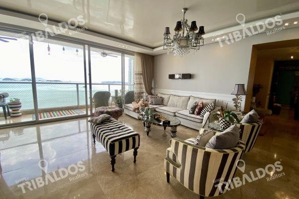 Venta de apartamento en el ph q tower, punta pacífica