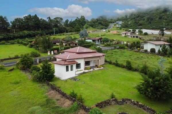 Excepcional casa en cerro verde estates, boquete