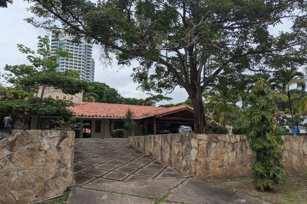 Venta de casa en coronado golf