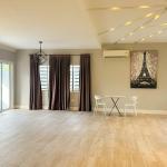 Vivienda con potencial residencial o comercial.
