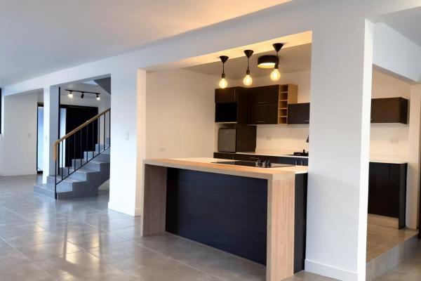 Hermosa casa moderna industrial en betania