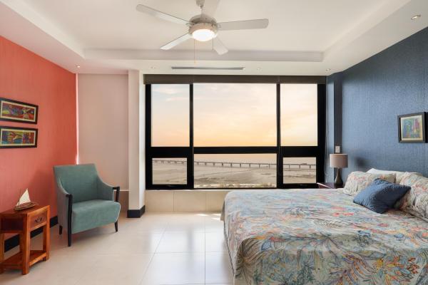 Two-level oceanfront condo in coco del mar