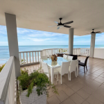 Venta de casa de playa en playa corona, san carlos