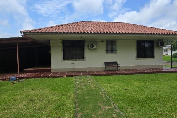 Venta de casa en brazos heights, colón