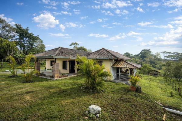 Chiriqui panama mountain house