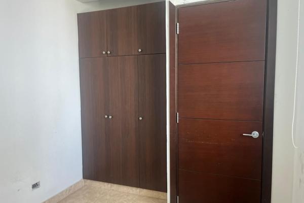 Banco vende penthouse en ph titanium