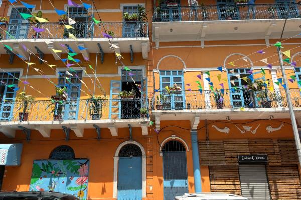 Edificio para hotel boutique o airbnb en santa ana. (casa helena)