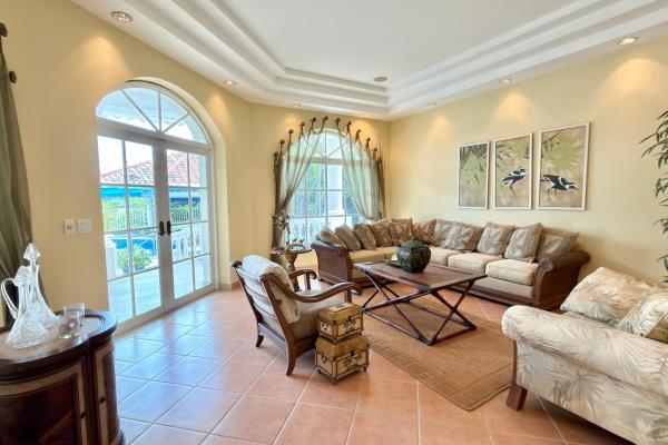 House in coronado golf club