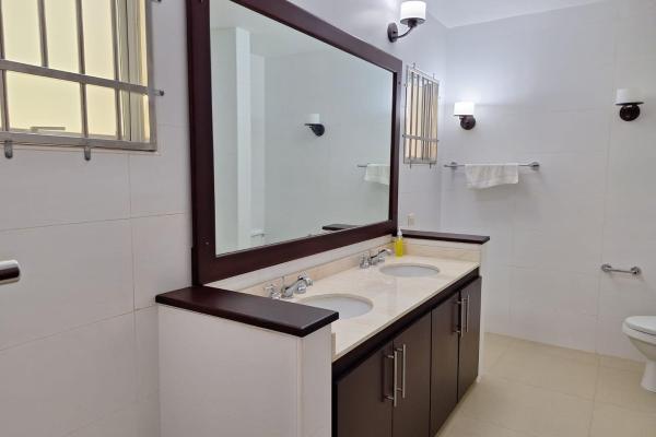 Villa de 3 habitaciones y 3 baños en costa blanca decameron