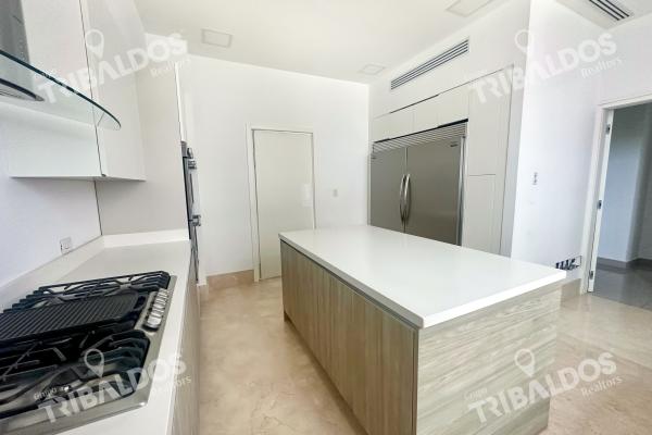Alquiler de apartamento amoblado en ocean reef, punta pacífica