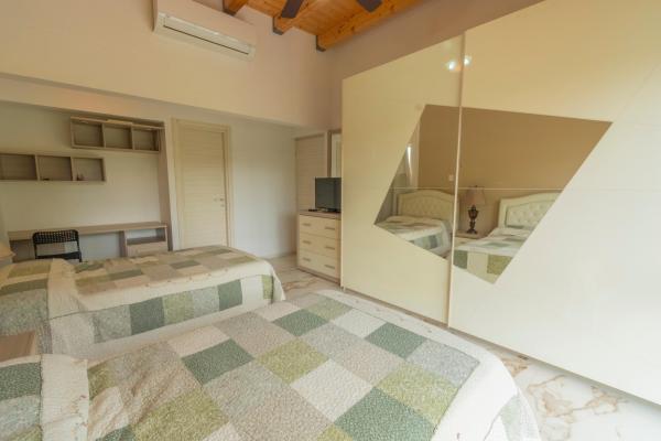 Casa adosada de cuatro dormitorios en playa en costa blanca golf & villas