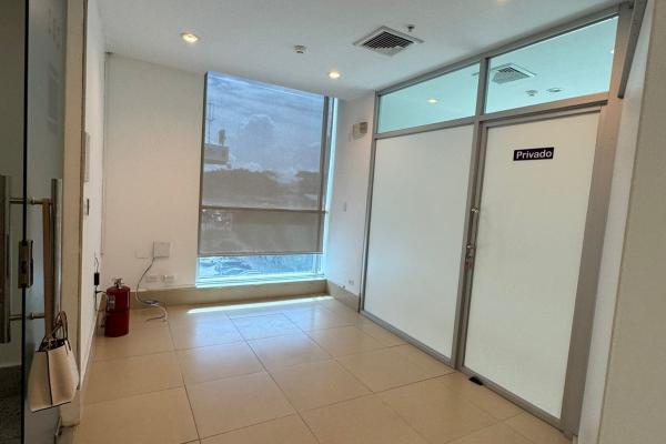 Venta de oficina ph top tower