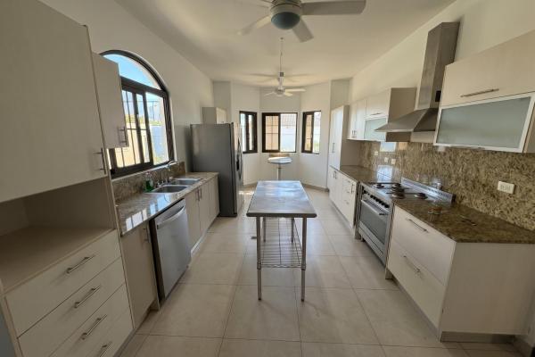 Family home for sale costa sur – near int. schools