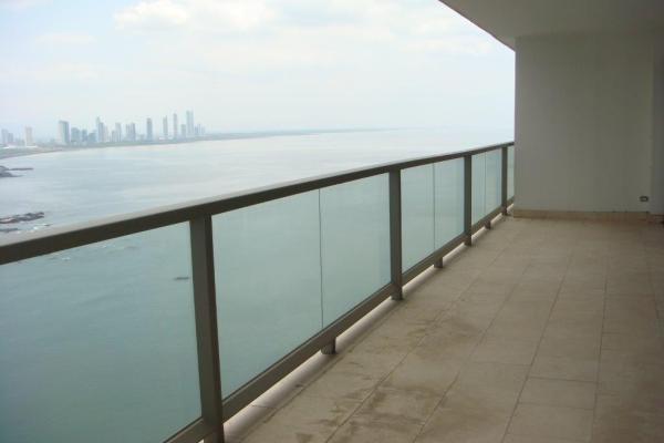 The ocean club