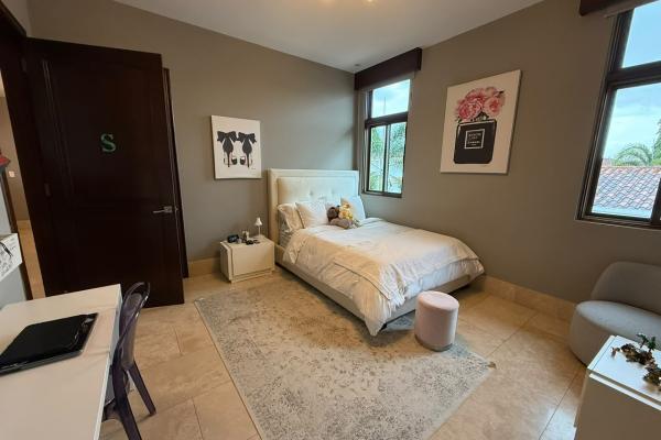 Venta de casa en fairway estates, santa maría