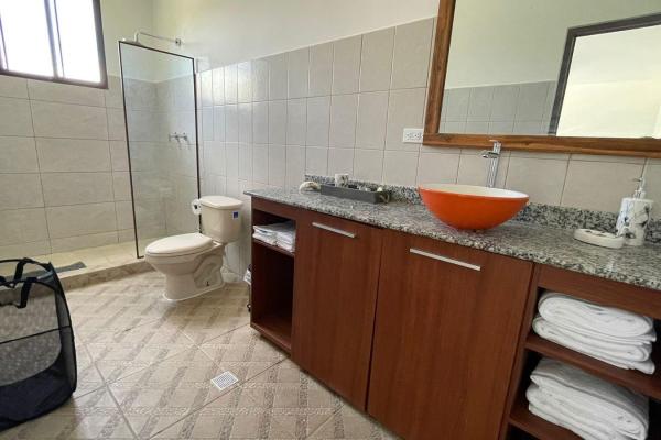 Se vende casa de playa, casa nia, punta barco viejo
