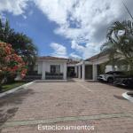 Beach house in coronado $525,000 negotiable