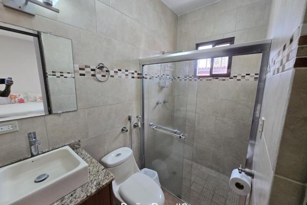 Golf palm trees 525,000 neg near serene beach