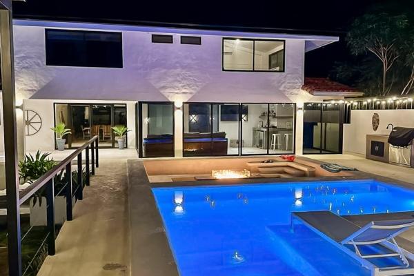 Beach house for sale in el cortijo, costa esmeralda