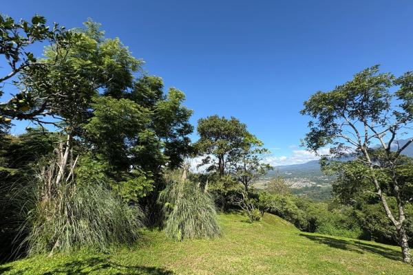 Commanding panoramic view of volcan baru