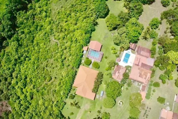 Casa campestre de 4 habitaciones con piscina