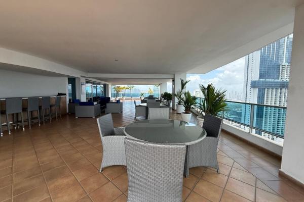 Apartamento en venta en grandbay tower