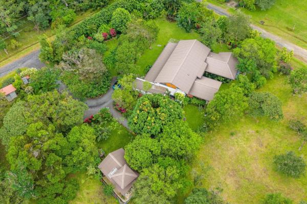 Casa gratitud at el valle de antón, panama