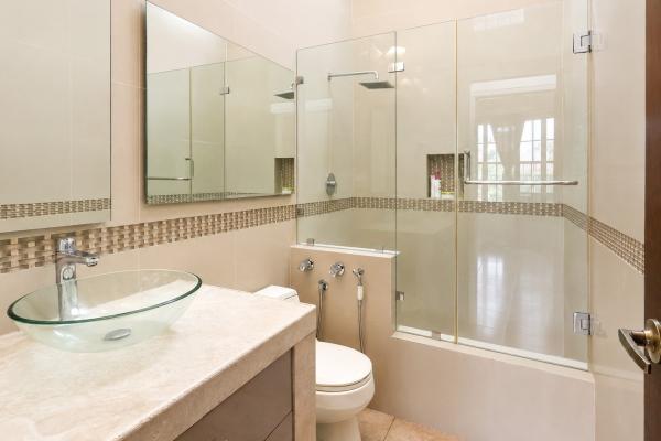 Venta de casa duplex en altos del golf