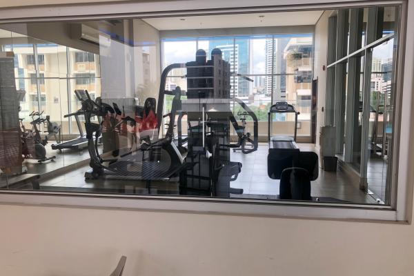 Sale of apartment in ph marbella 47, bella vista, currently rented
