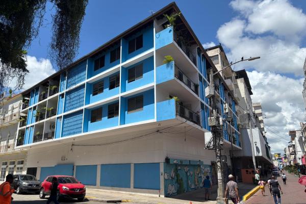 Commercial and residential building in santa ana