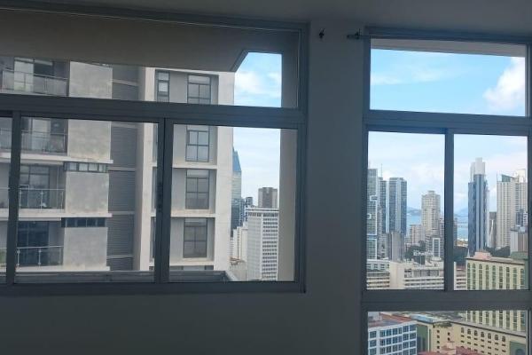 Se vende apartamento luxor tower el cangrejo reposeído