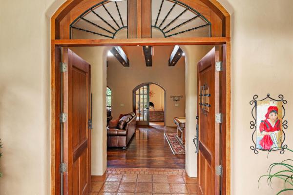Mexican-inspired home in palo alto boquete