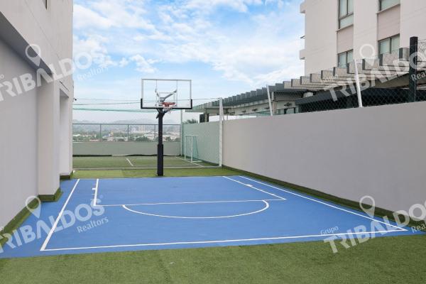 Venta de apartamento en santa maria ph greengarden piso medio