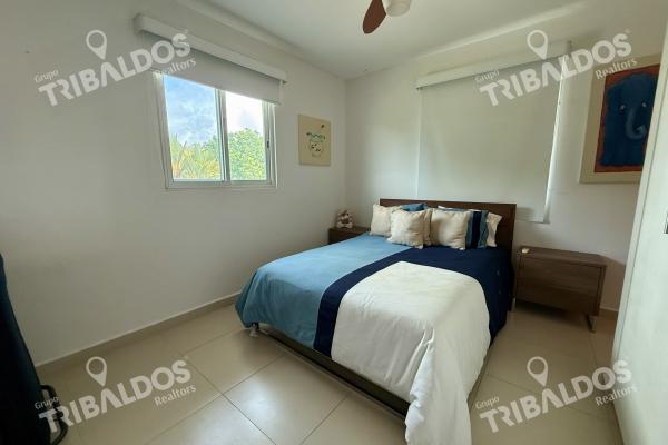 Sale of ocean view house, bijao