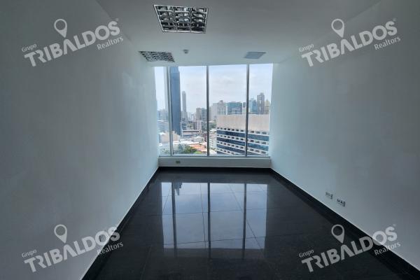Venta o alquiler de oficina en ocean business plaza