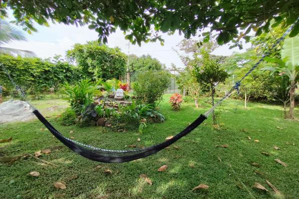 San carlos oasis: 4br house, guest house & pool