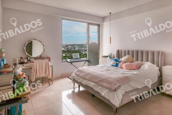 Venta de apartamento en santa maria ph greengarden piso medio