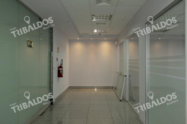 Alquiler oficina sin divisiones en torre bicsa, avenida balboa